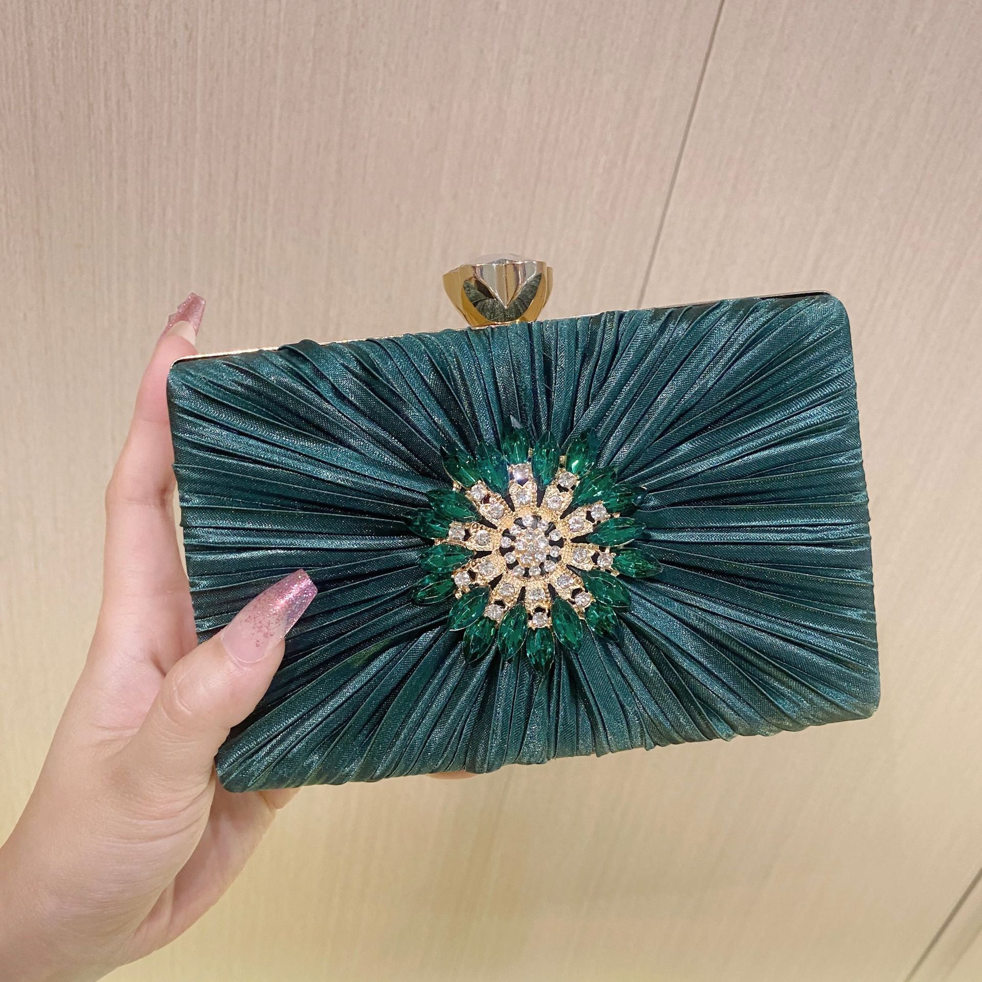 Women Rhinestone Pleated Evening Clutch Bag – BloomNest